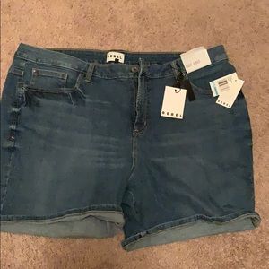 Rebel Wilson x Angels jean shorts